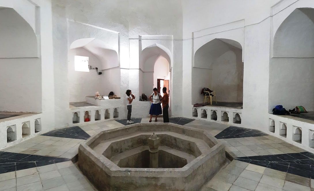 Персидские бани Хамамни (Hamamni Persian Baths), Занзибар